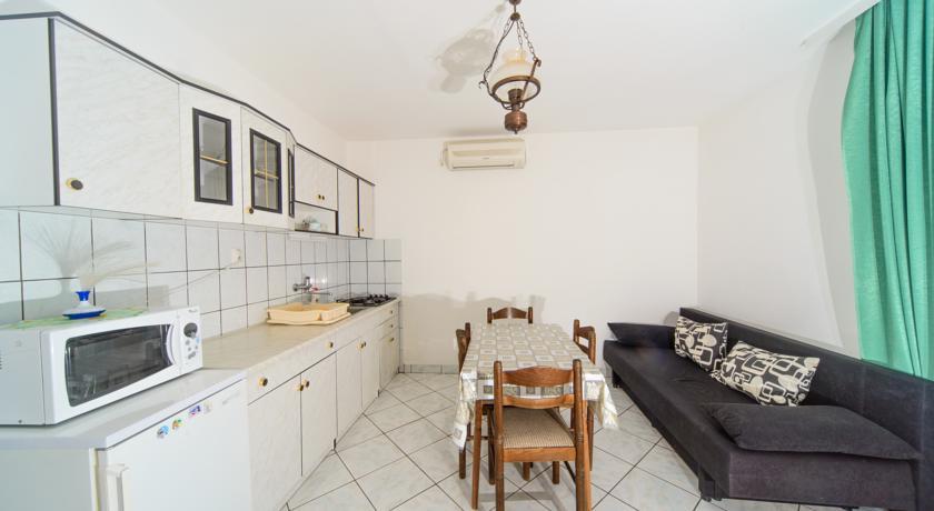 Apartmani Katica Kornic Room photo